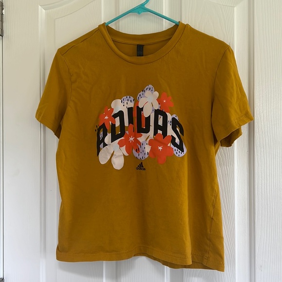 adidas Tops - Adidas shirt